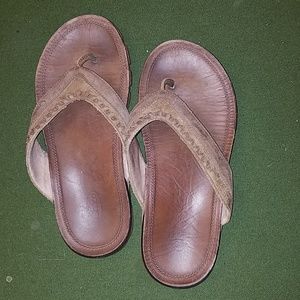 Chaco flip flops